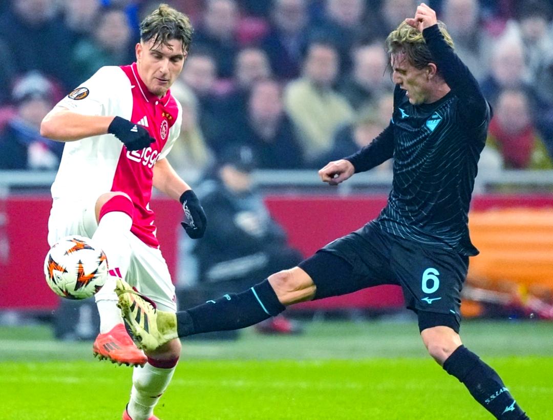 关于NBA总决赛今夜攻防权衡密尔沃基雄鹿刷新队史纪录备战欧联,这一次真的拉齐奥窗口期完成体检的信息 关于NBA总决赛今夜攻防权衡密尔沃基雄鹿刷新队史纪录备战欧联,这一次真的拉齐奥窗口期完成体检的信息