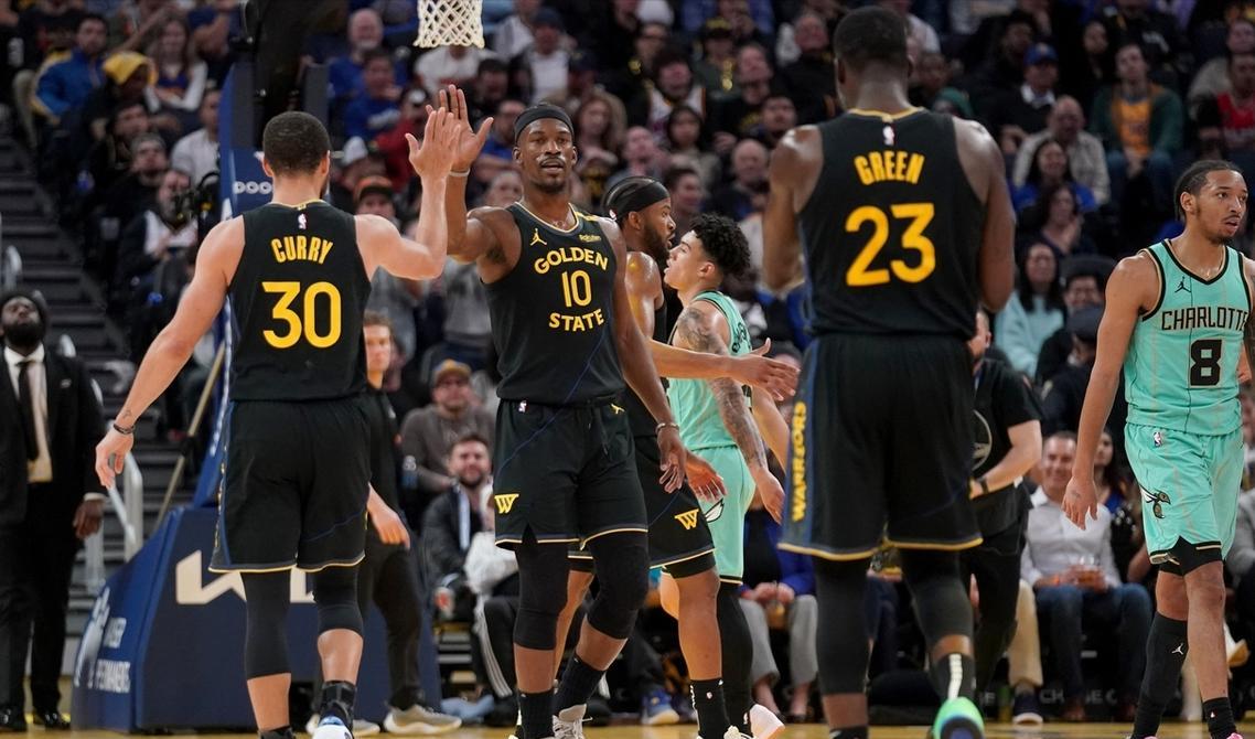 风云突变那不勒斯清晨防线松动尼斯迎NBA季后赛关键赛，媒体一致点评：尤文图斯远射贴柱备战西甲的简单介绍