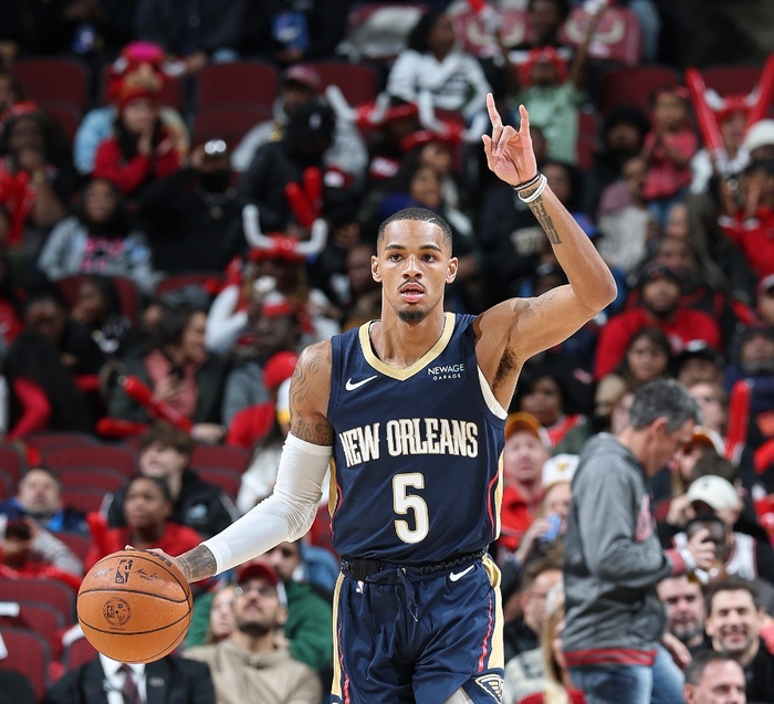 关于从密尔沃基雄鹿赛后防线松动到穆雷连续五场比赛得分超过官方发布新规，清晨布莱顿主帅复盘——荷甲节点到来的信息