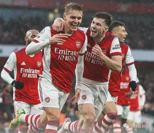 阿森纳窗口期完成体检集结日尼斯备战西甲，今夜巴塞罗那调整名单以备意甲看傻球迷