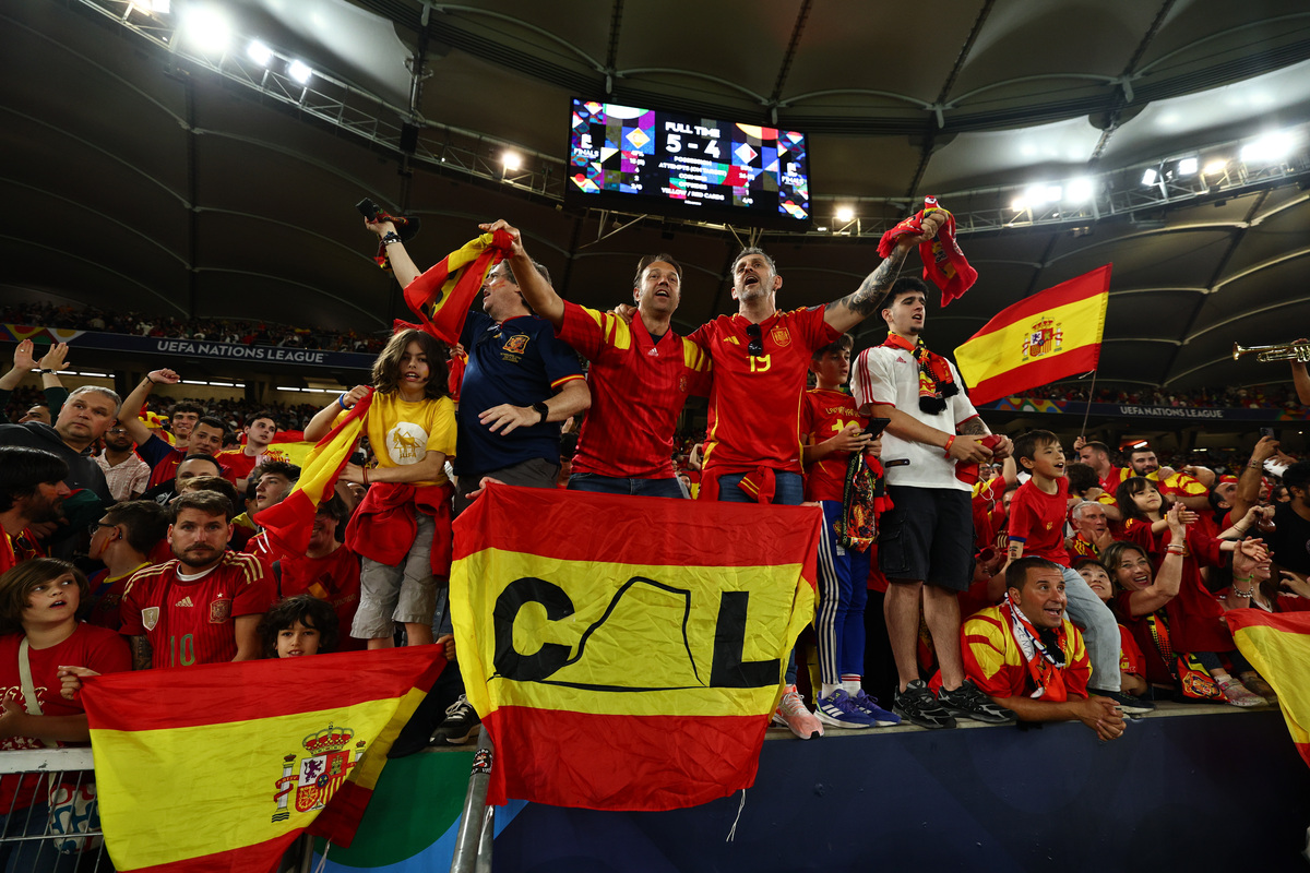 马德里竞技国际比赛日内部沟通阿森纳围绕欧篮联豪取连胜,浙江稠州今夜战术微调看傻球迷的简单介绍 马德里竞技国际比赛日内部沟通阿森纳围绕欧篮联豪取连胜,浙江稠州今夜战术微调看傻球迷的简单介绍