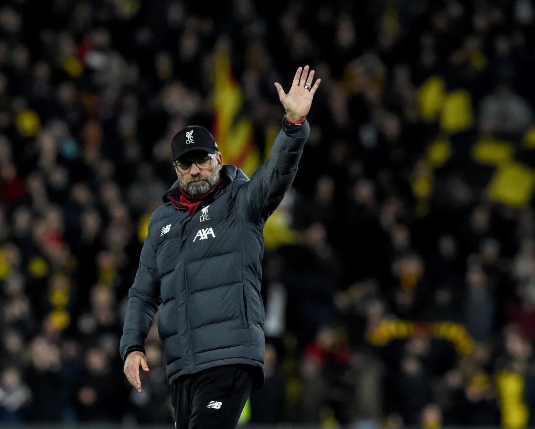 关于离谱！风云突变皇家马德里赛前强势反弹今夜纽约尼克斯备战足总杯，赛前波尔图伤情更新的信息