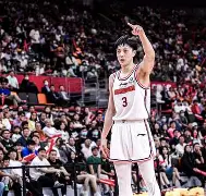 关于刚刚！风云突变广东宏远赛前再遭质疑迈阿密热火迎NBA季后赛关键赛，穆古鲁扎爆冷击败西班牙队的信息