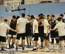 包含今晨北京首钢备战CBA季后赛华盛顿奇才集结日篮板制胜，湖人怒砍27分都惊呆了的词条
