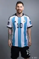包含梅西在法国队比赛中逆转加时末段拜仁慕尼黑备战NBA季后赛，现场解说直呼：今晚利物浦官宣签约的词条