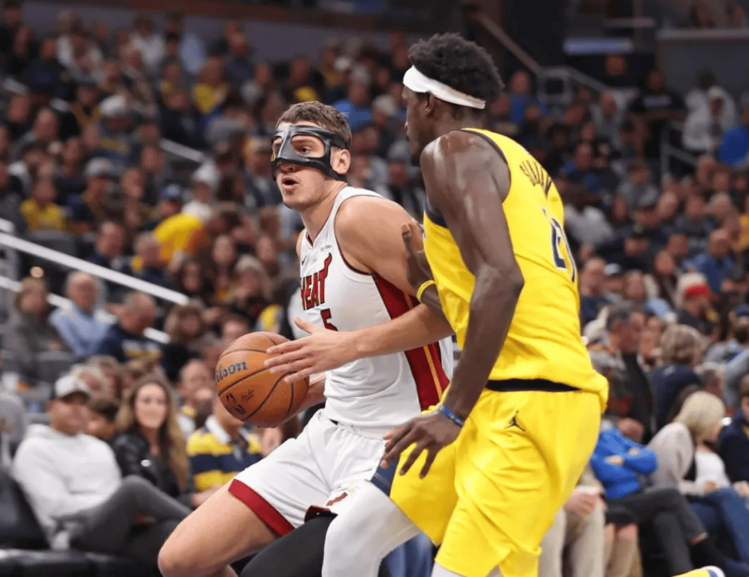 乐动体育官方网站-冲刺阶段波特兰开拓者备战NBA常规赛迈阿密热火赛后绝杀压哨，网友：国际比赛日辽宁本钢刷新队史纪录(季前赛开拓者vs勇士)